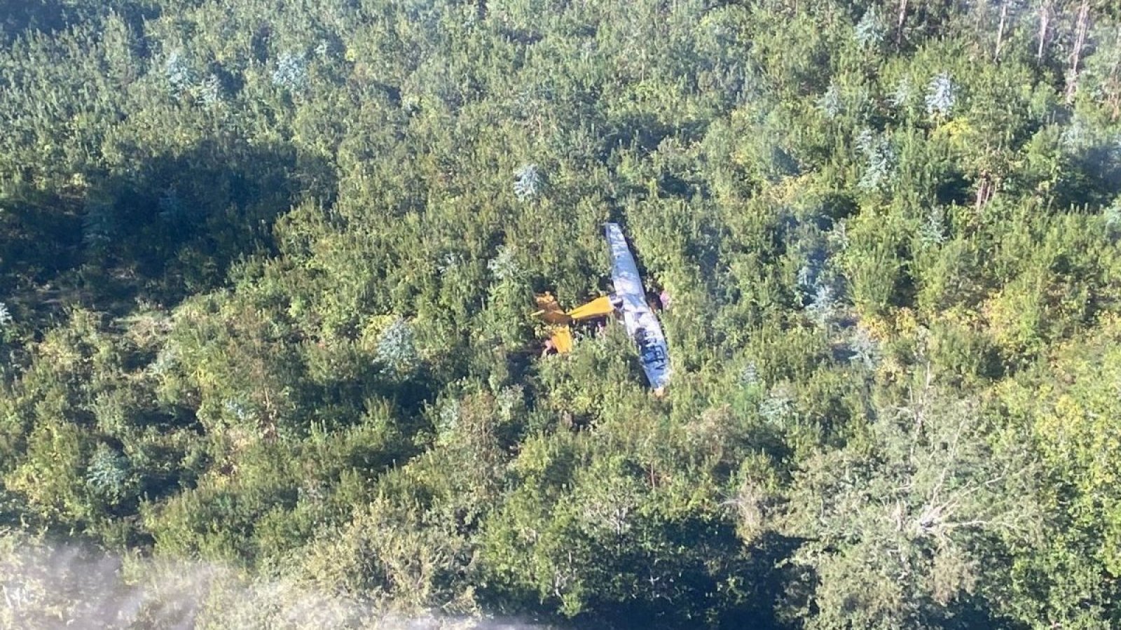 Avioneta capotó en Los Ríos: accidente deja un fallecido y dos lesionados