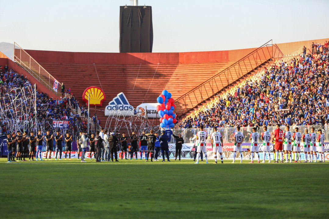 Los azules recordaron a su ídolo fallecido el pasado 2 de abril.