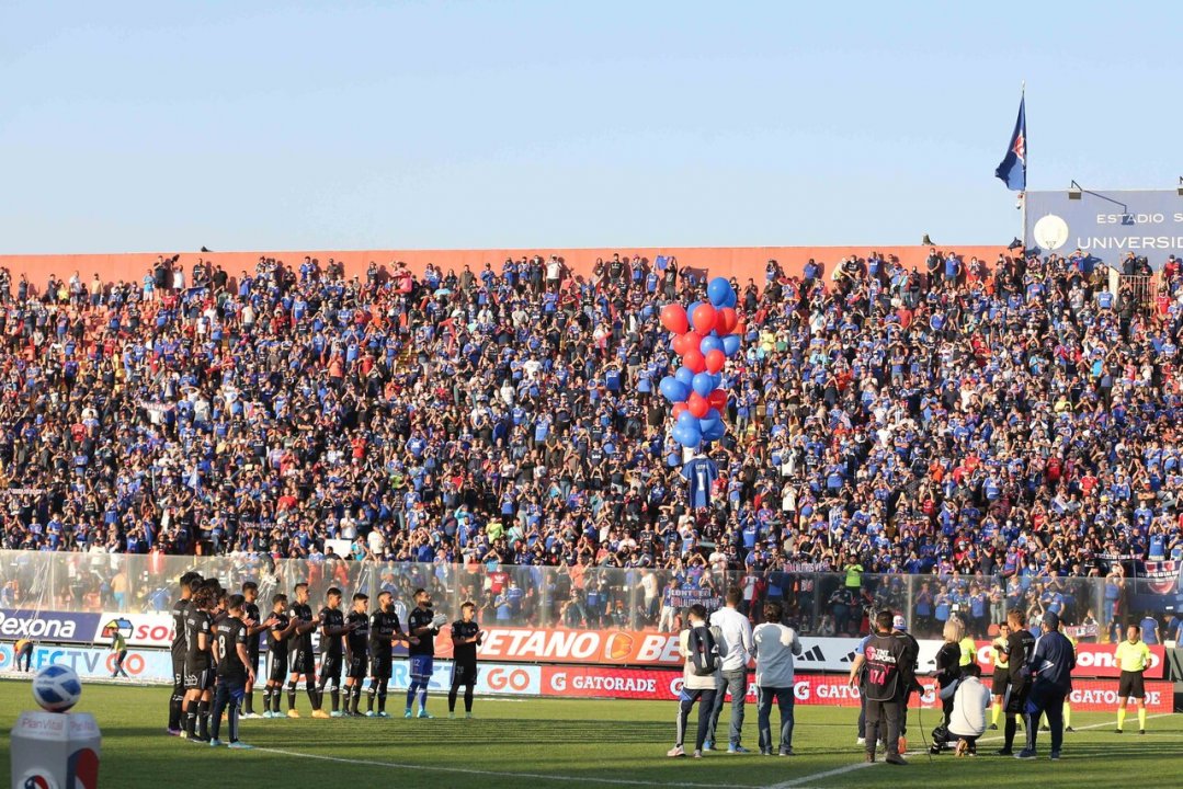 Los azules recordaron a su ídolo fallecido el pasado 2 de abril.