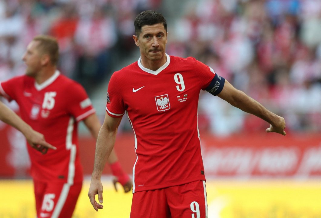 Robert Lewandowski: el delantero polaco ha manifestado en más de una ocasión sus deseos de salir del Bayern Múnich, cuadro donde anotó más de 300 goles en ocho temporadas. Barcelona asoma como su principal destino.