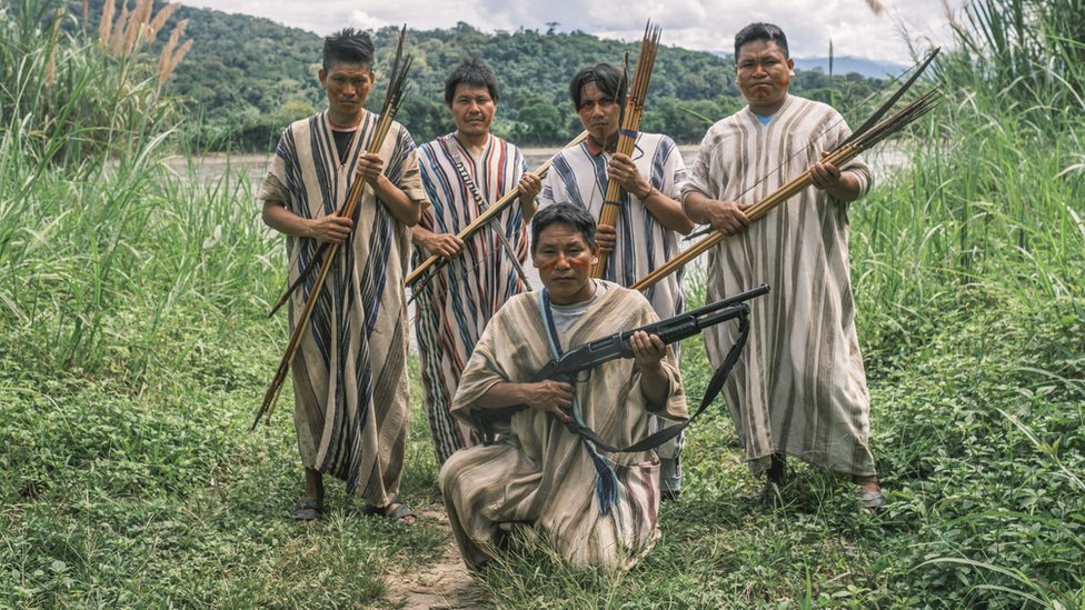 Miembros de un Comité de Autodefensa en la zona del río Ene.