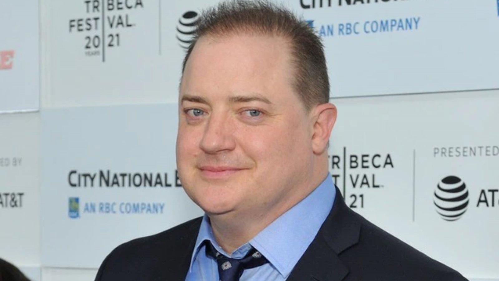 Brendan Fraser y su cambio físico en 2021