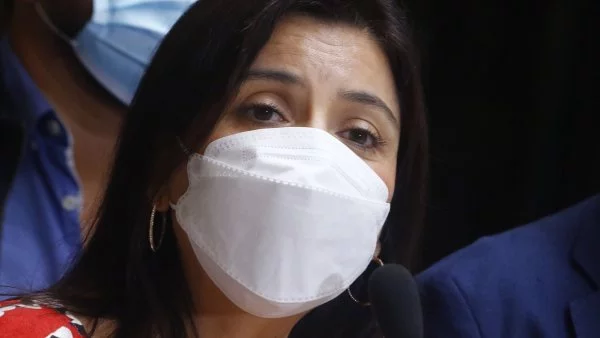 La diputada Astudillo (PS) custionó el trabajo hecho por el gobierno de Sebastián Piñera en materia de migración.