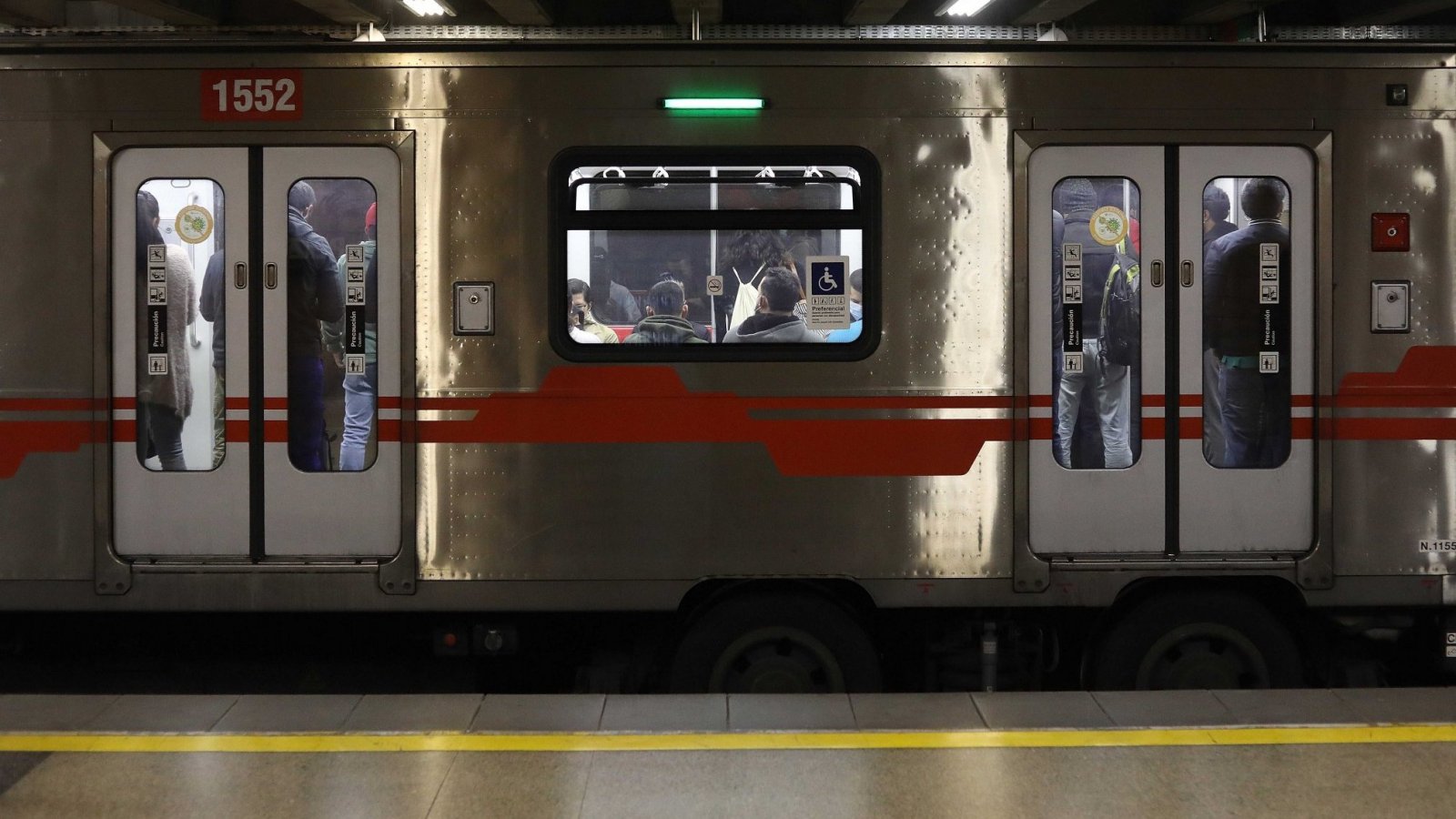 El Metro de Santiago será gratis este domingo 4 de septiembre por el plebiscito