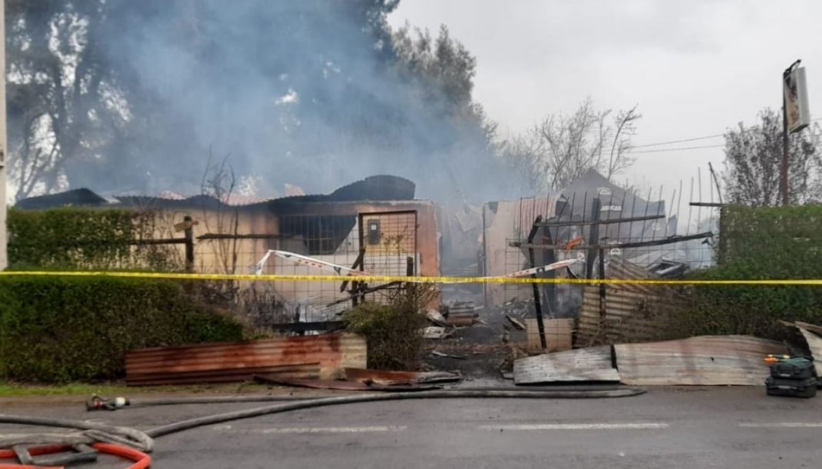 Tragedia familiar en Pelarco: tres adultos y un niño mueren en incendio ...
