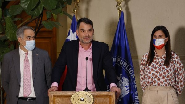 Chile Vamos respalda 