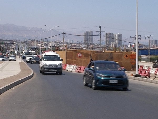 Avenida Pedro Aguirre Cerda suma ya 10 años de ejecución 24horas