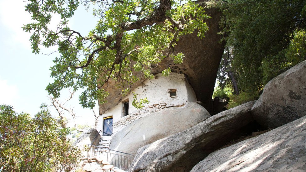 La capilla Theoskepasti, en Icaria