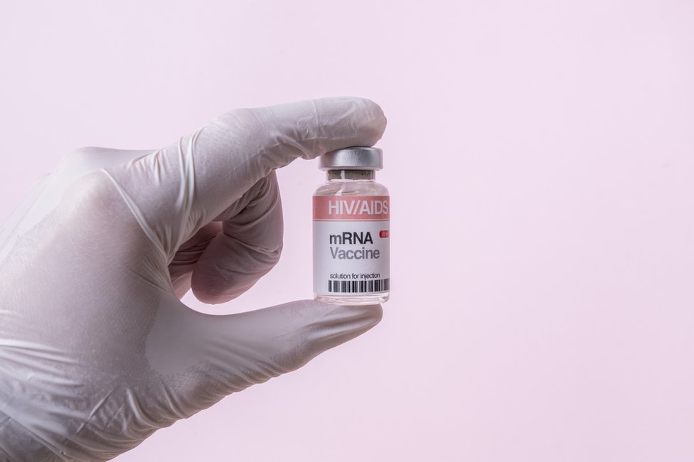 Se está llevando a cabo la primera fase de un ensayo clínico para una vacuna ARNm contra el VIH.