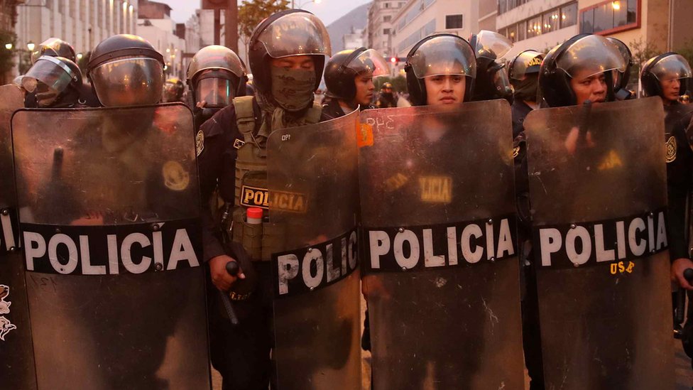 La policía en Perú durante las protestas