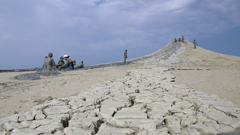 Volcán de lodo en Azerbaiyán.