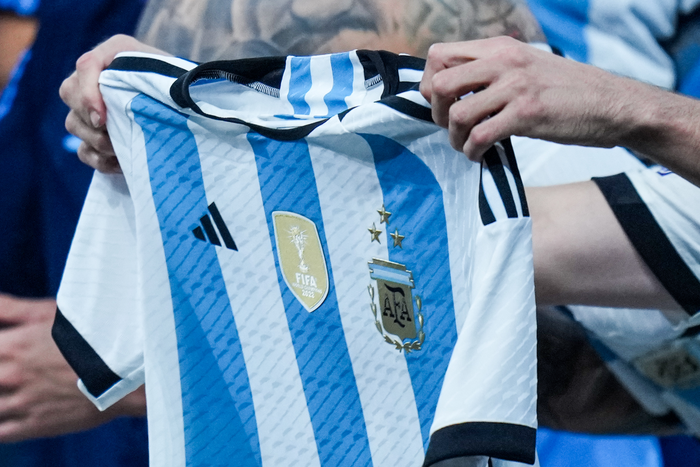 Selección Uruguay: ¿por qué tiene 4 estrellas en el escudo?