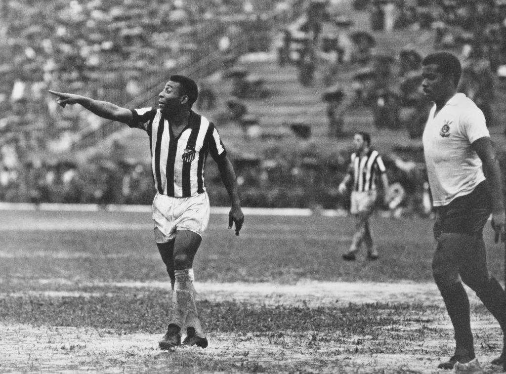 Pele con el Santos