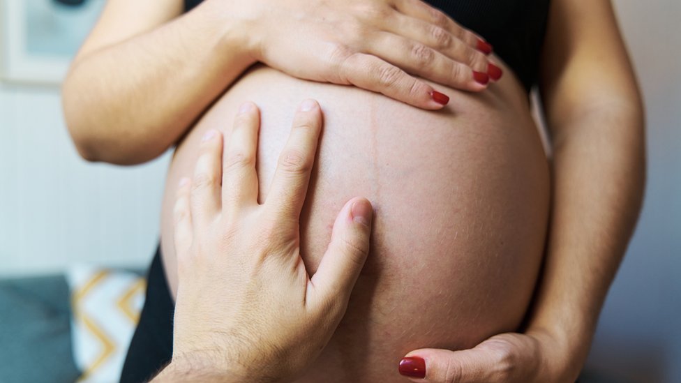 imagen de una mujer embarazada