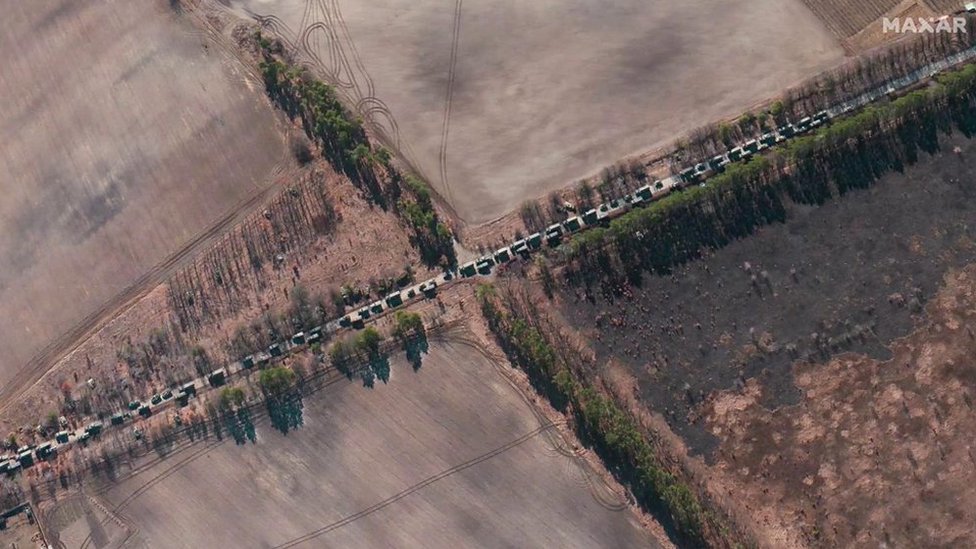 Convoy ruso entrando a Ucrania