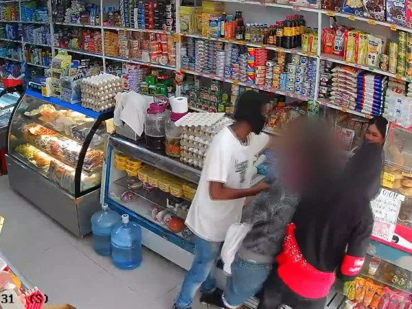Comerciante enfrentó a delincuentes para evitar asalto en su almacén ...