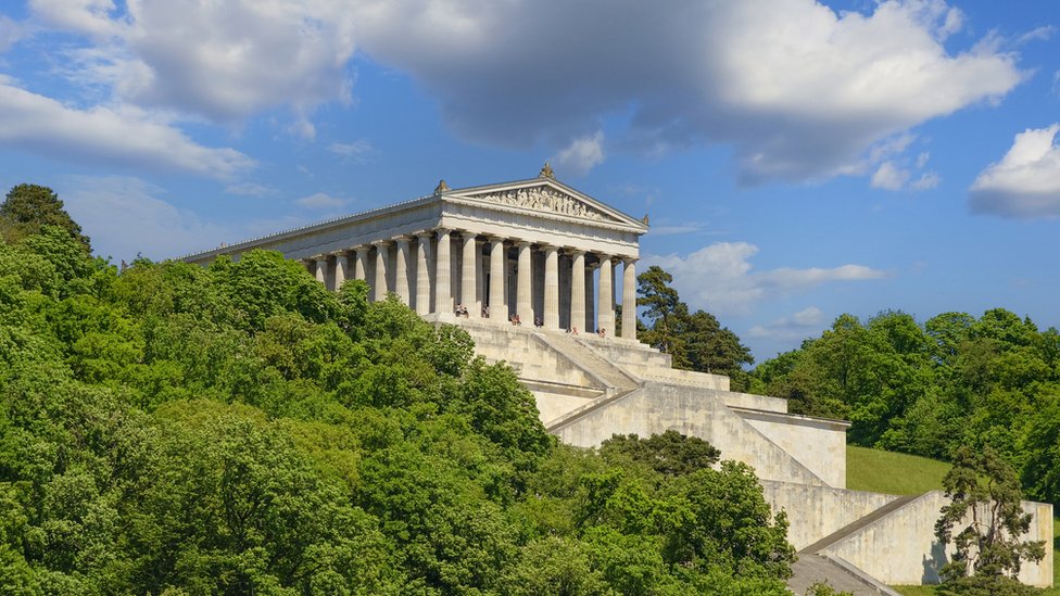 Vista del templo de Valhalla en Alemania.