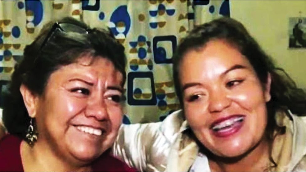 Lorena Ramirez y su hija Juana
