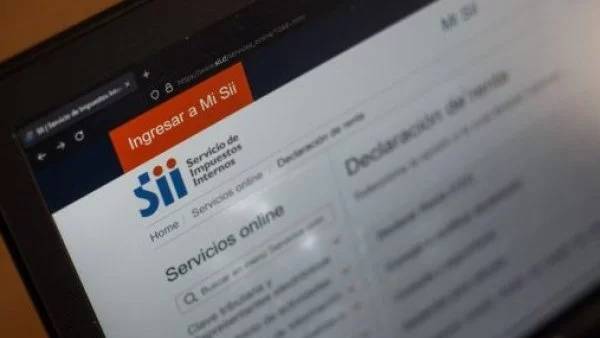 Pantalla de computado con navegador en sii.cl