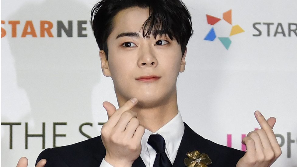 Moonbin en diciembre de 2021.