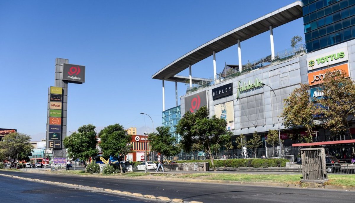 H&m discount mall plaza