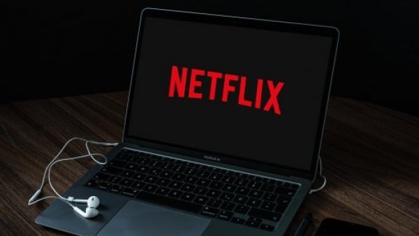 Logo de Netflix en computador