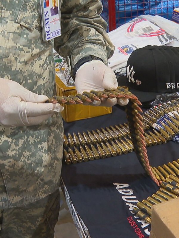 Guerra al contrabando del crimen organizado en el aeropuerto