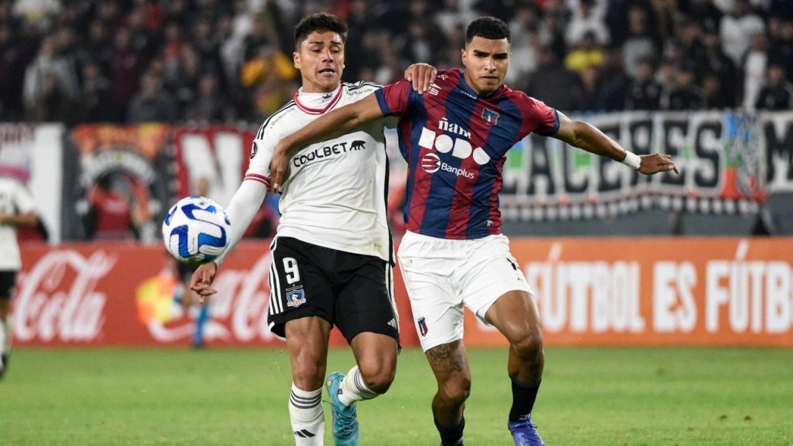 Colo Colo vs Monagas en el Estadio Monumental.