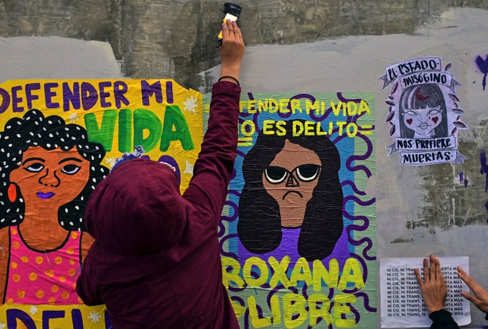 Pintadas a favor de Roxana Ruiz