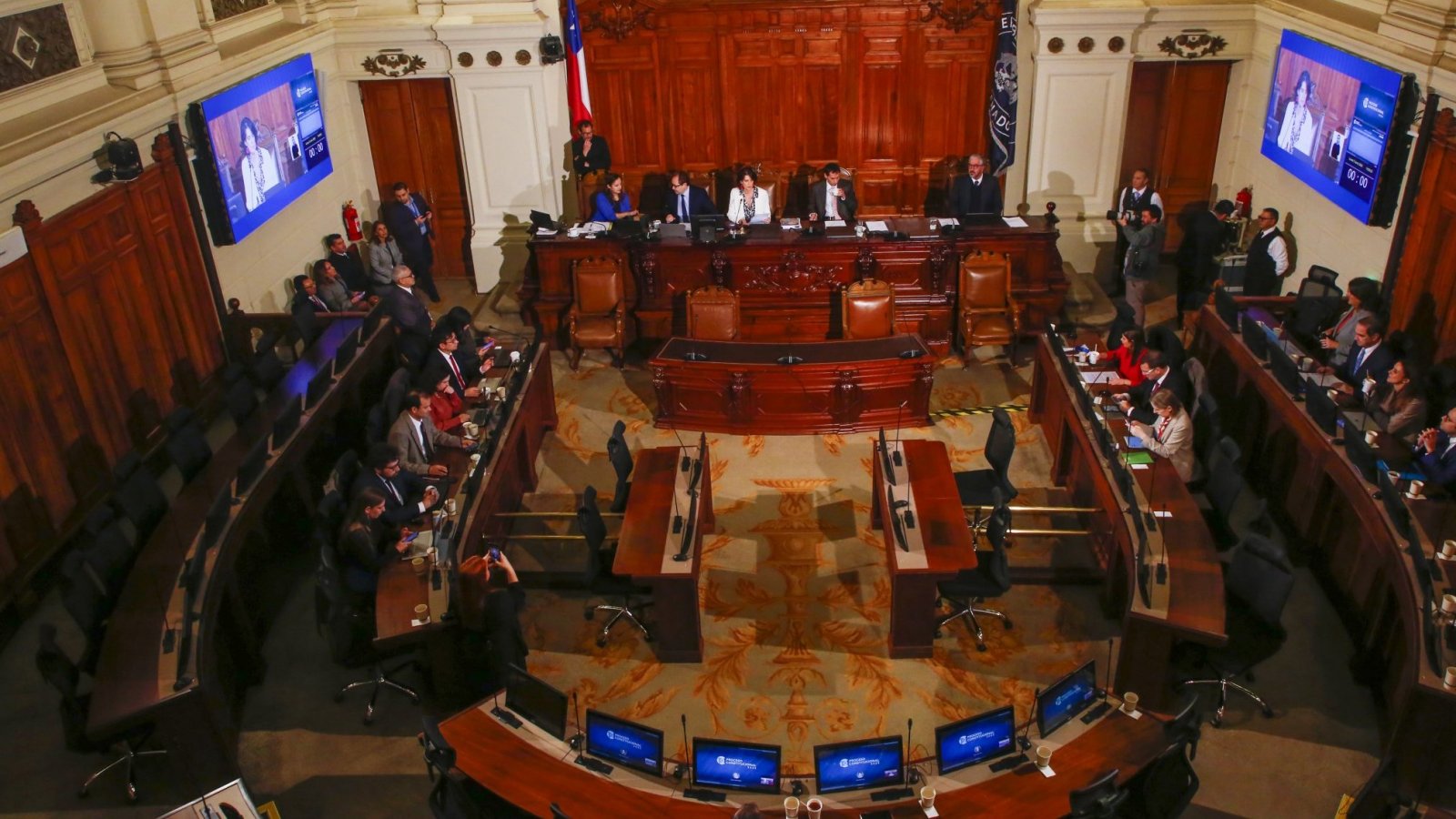 Pleno de la Comisión Experta