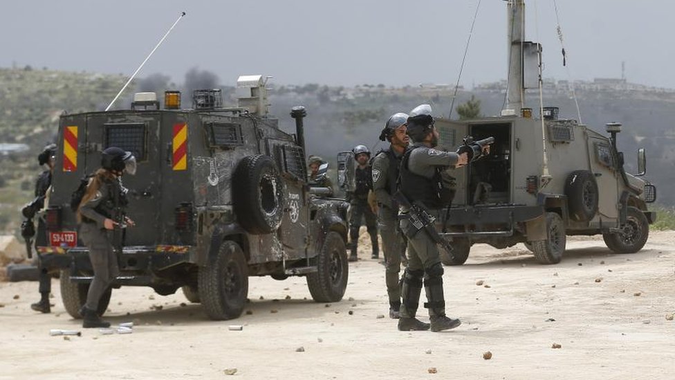 Soldados israelíes en Cisjordania (foto de archivo)