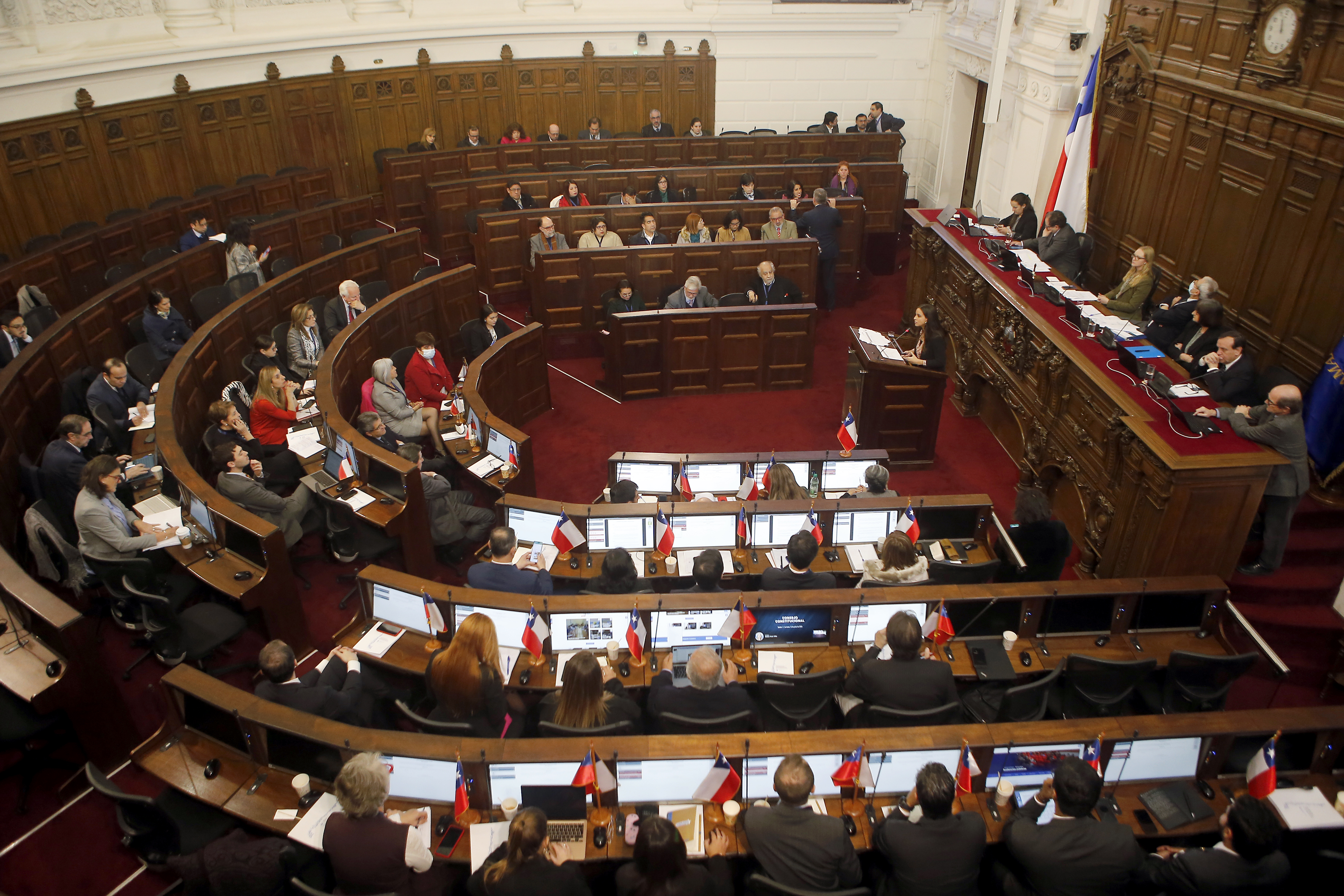 Pleno del Consejo Constitucional sesionando.