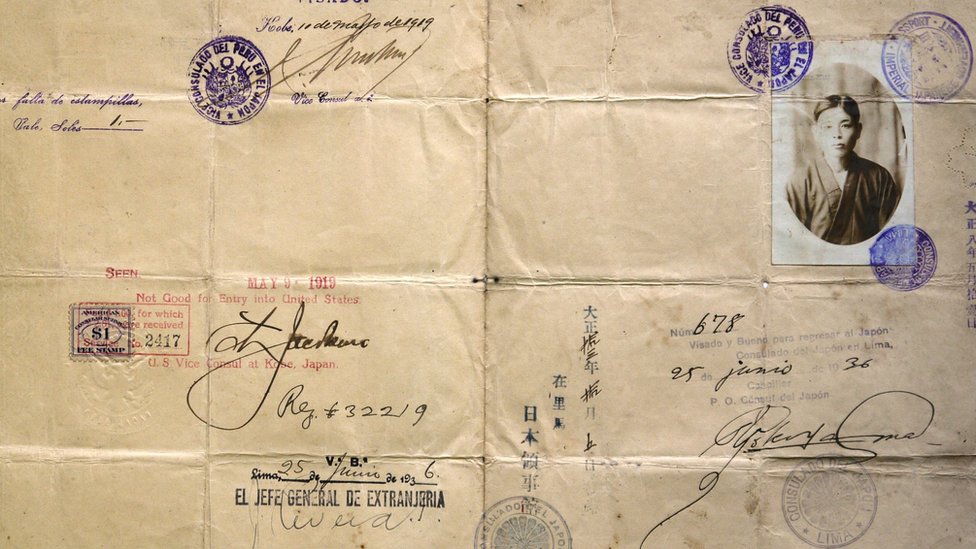 Documentos de uno de los migrantes japoneses que llegaron a Perú.