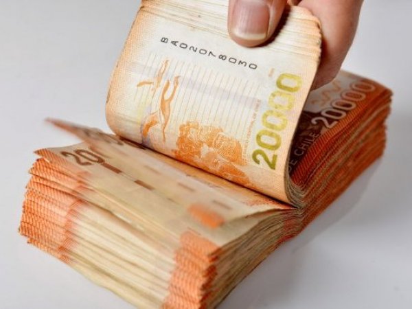 Dinero representando el Bono Invierno duplicado.