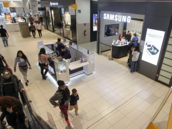 Comercio formal en feriado