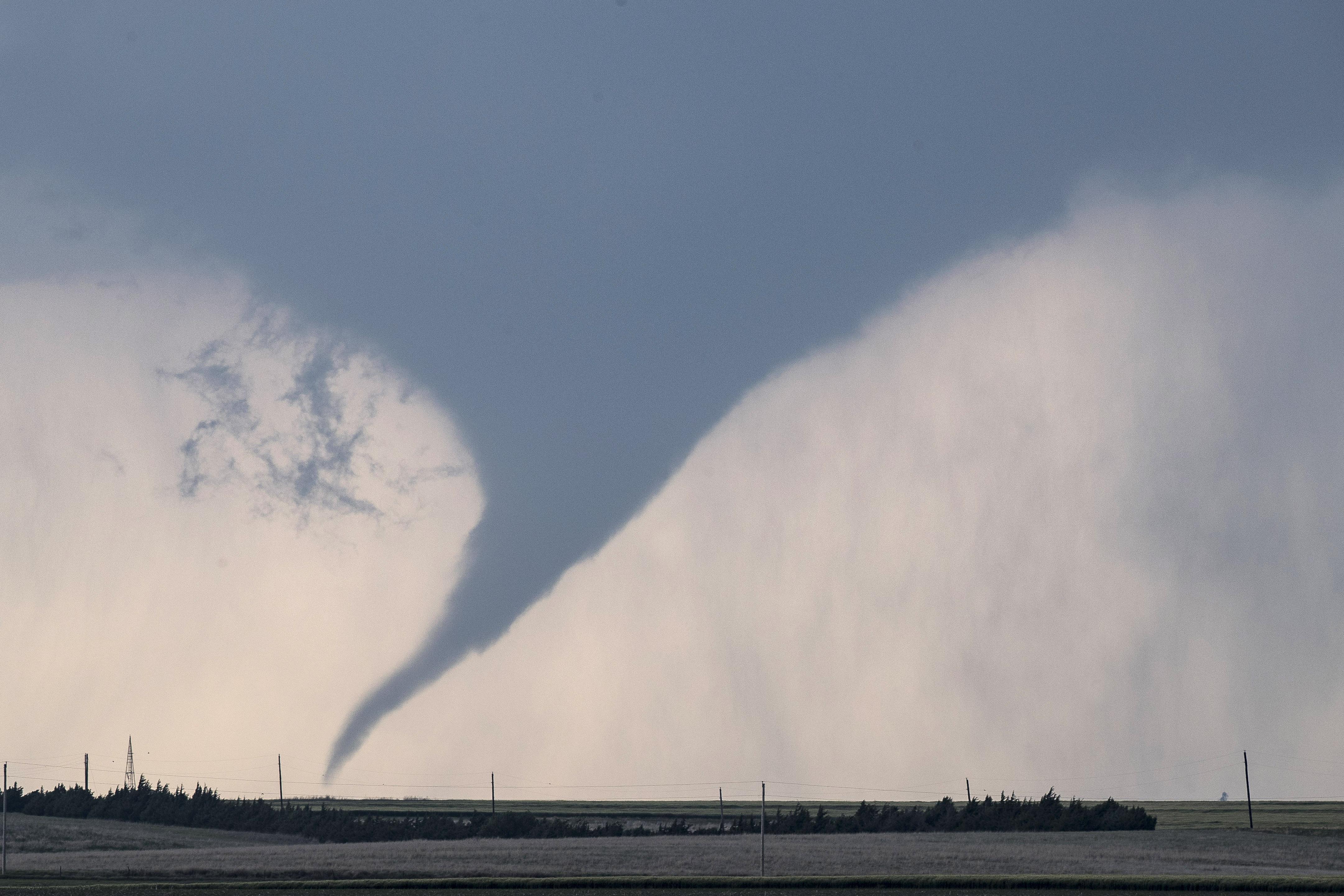 Tornado en Dodge City, Kansas, el 24 de mayo de 2016