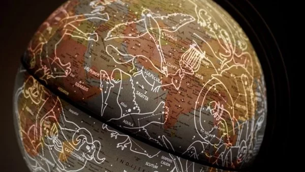 Mapa con los signos del zodiaco.