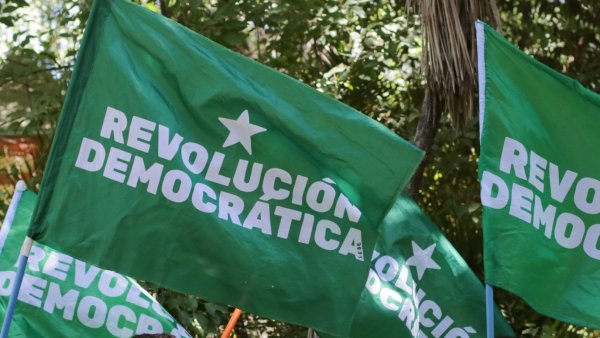 Revolución Democrática | 24horas