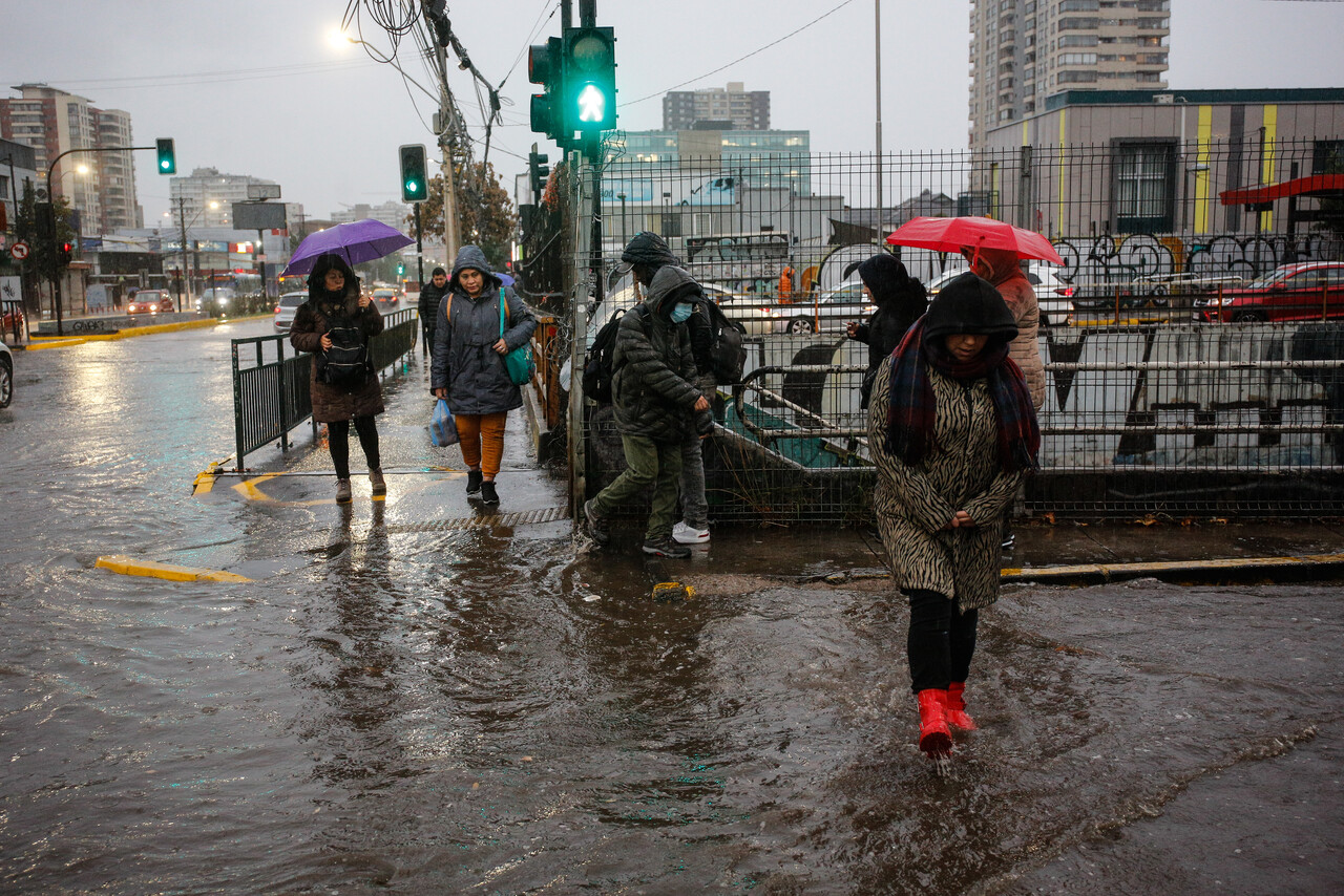 Anegamientos en Paso Bajo Nivel de Departamental con Gran Avenida