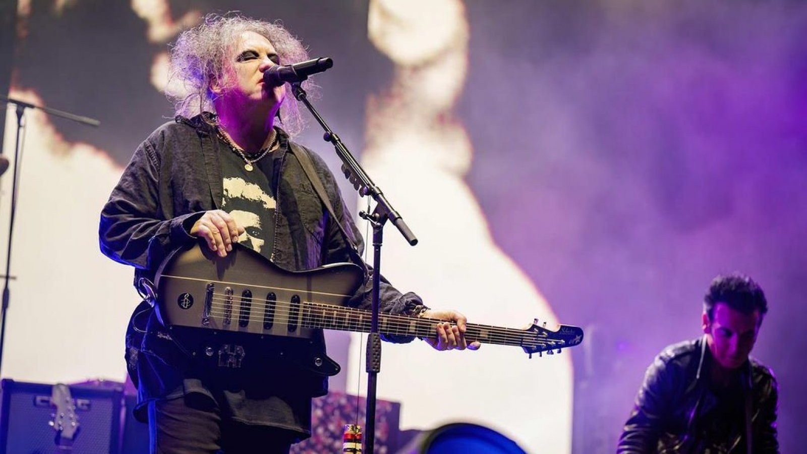 The Cure en el escenario.