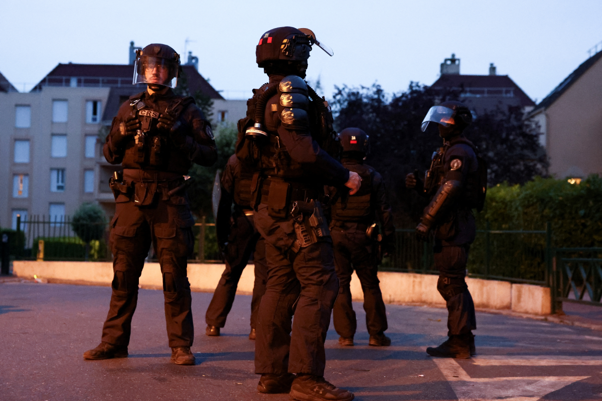 Policías en Francia.