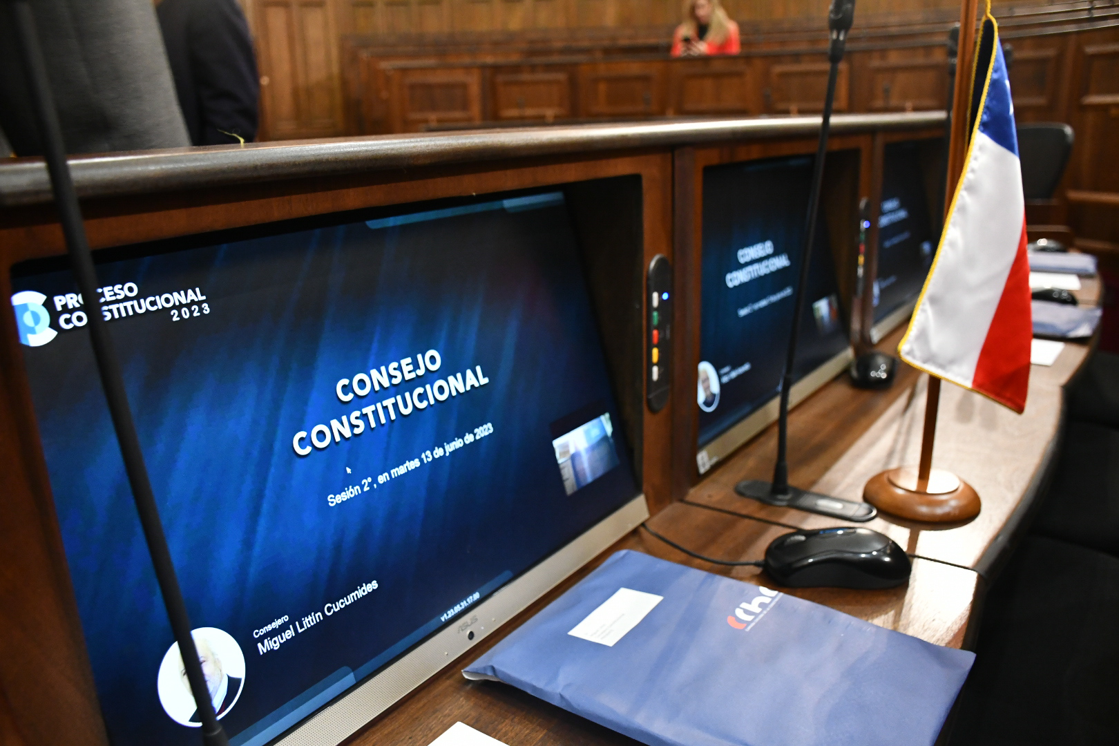 Pantalla de computador con el proceso constituyente.