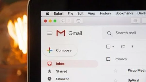 Gmail abierto en un computador.