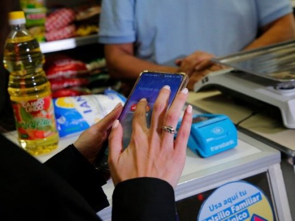 Bolsillo familiar electrónico.