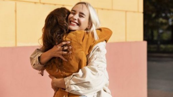 150 mensajes de cumpleaños para tu mejor amiga