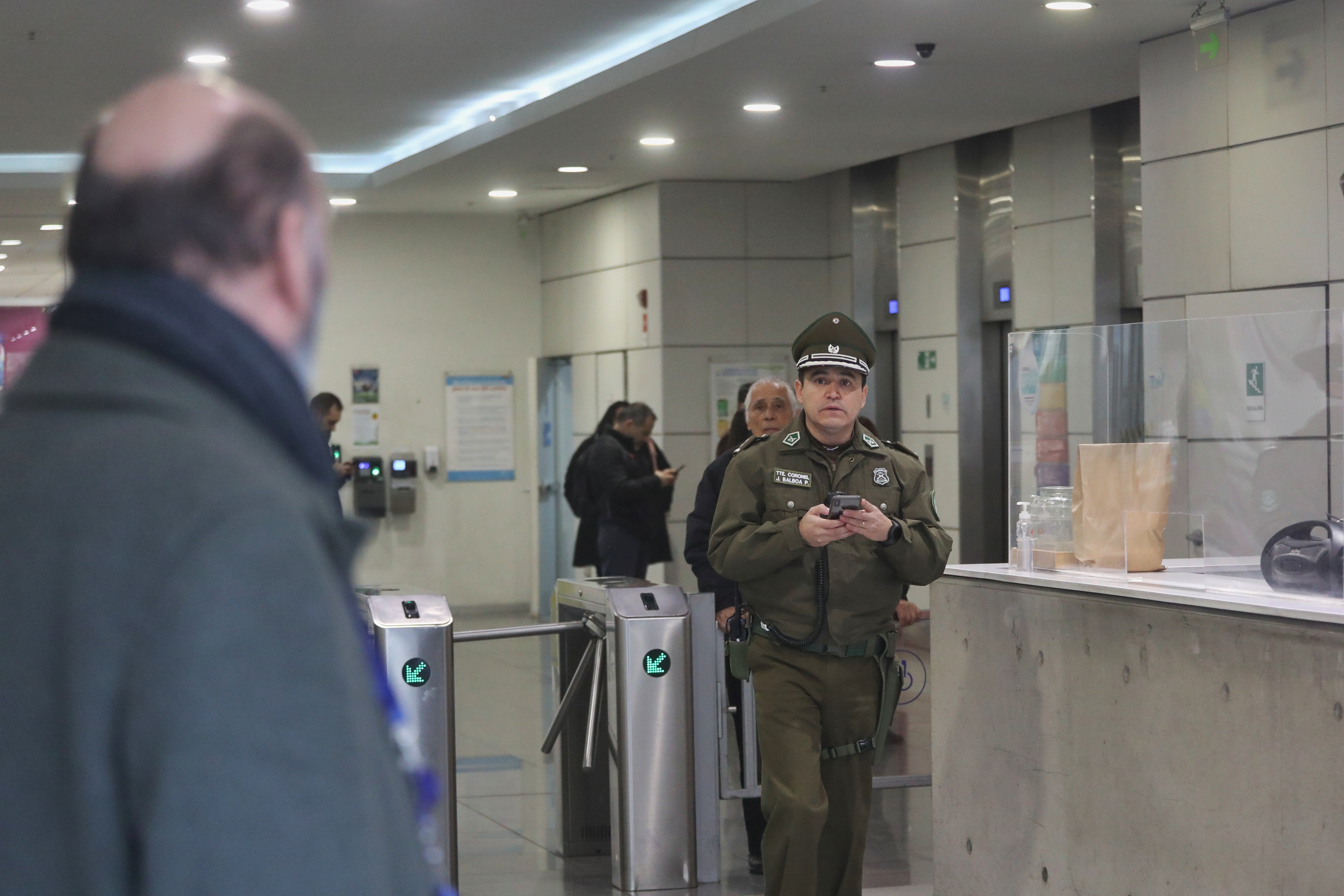 Carabineros en ministerio de desarrollo social.