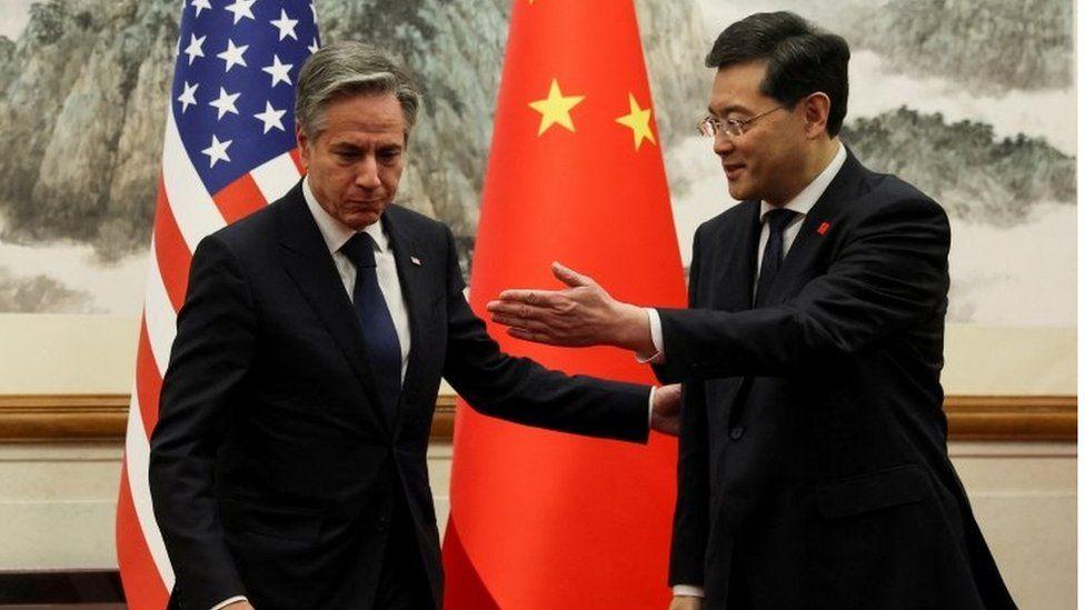 Qin y el Secretario de Estado de EE.UU., Antony Blinken.