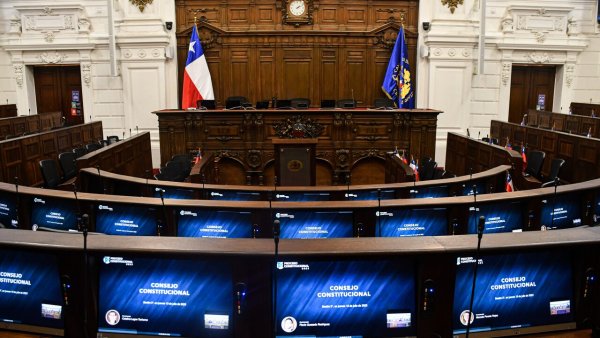 Sala del ex Congreso, proceso constitucional.