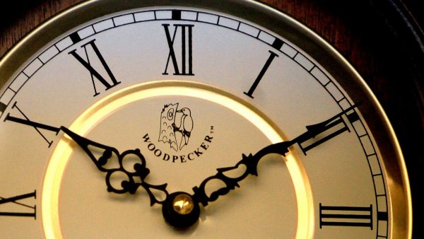 Reloj por cambio de hora