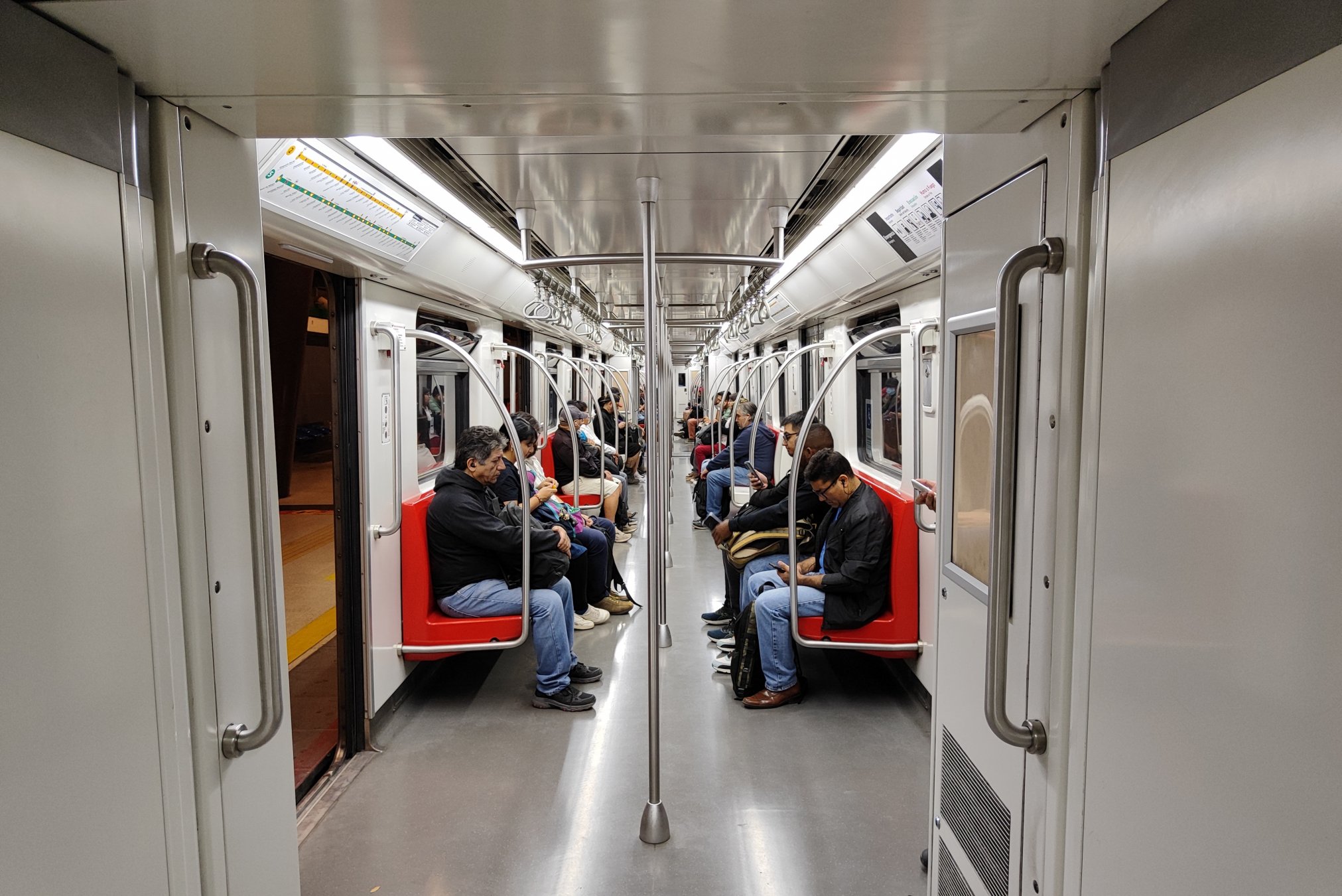 Metro de Santiago. 